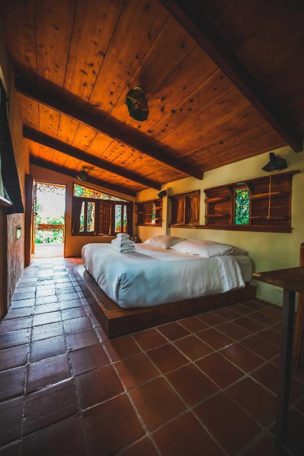ホテル Lush Atitlan サン・マルコス・ラ・ラグナ エクステリア 写真