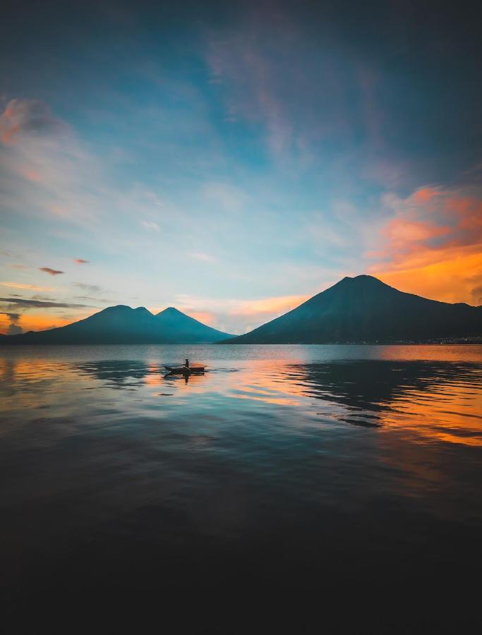 ホテル Lush Atitlan サン・マルコス・ラ・ラグナ エクステリア 写真