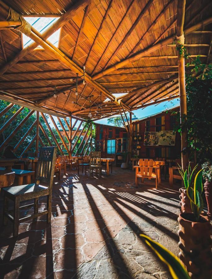 ホテル Lush Atitlan サン・マルコス・ラ・ラグナ エクステリア 写真