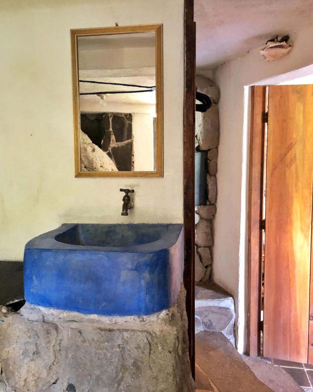 ホテル Lush Atitlan サン・マルコス・ラ・ラグナ 部屋 写真